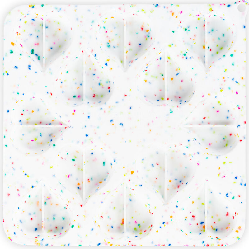 Messy Mutts Bake & Freeze Silicone Dog Treat Maker, Hearts, Confetti image number null