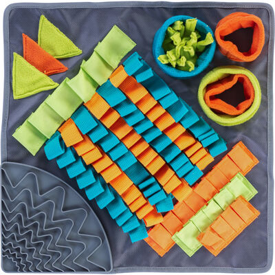Messy Mutts Square Forage Mat with Lick Mat, 16-in x 16-in